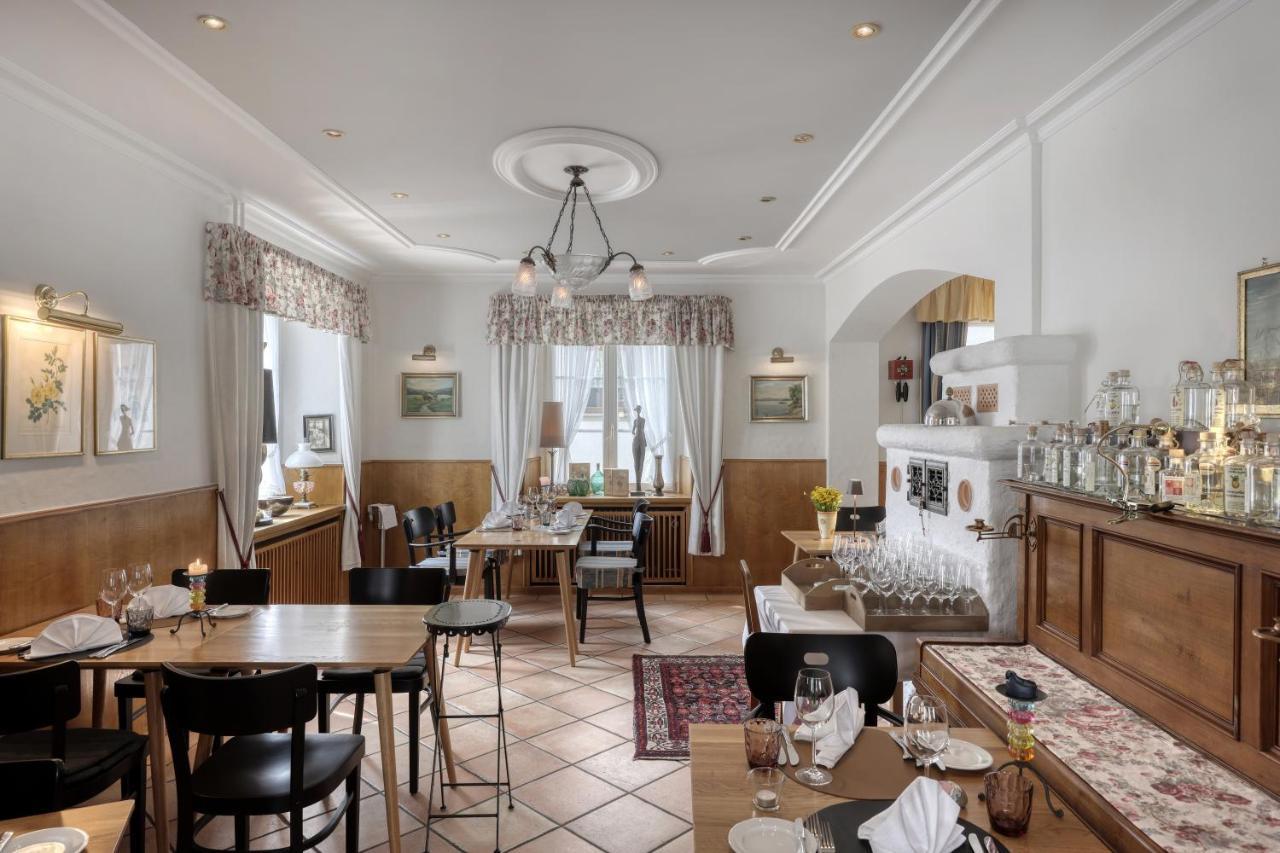 Gasthaus Schwanen & Villa Pfarrhus Stuhlingen Ngoại thất bức ảnh